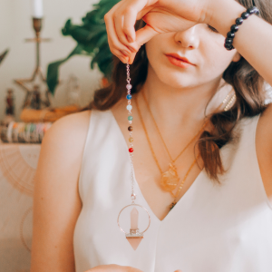 Terapia de Péndulo para Limpieza Áurica